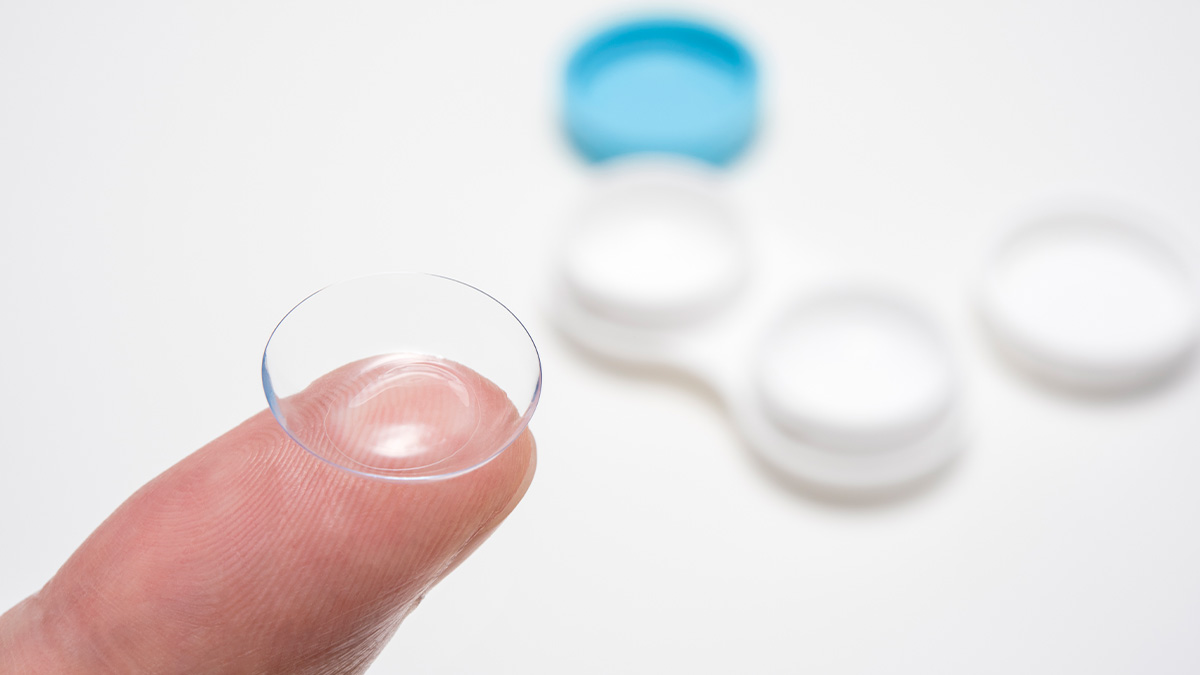 Daily, bi-weekly, monthly, toric, and multifocal contact lens options